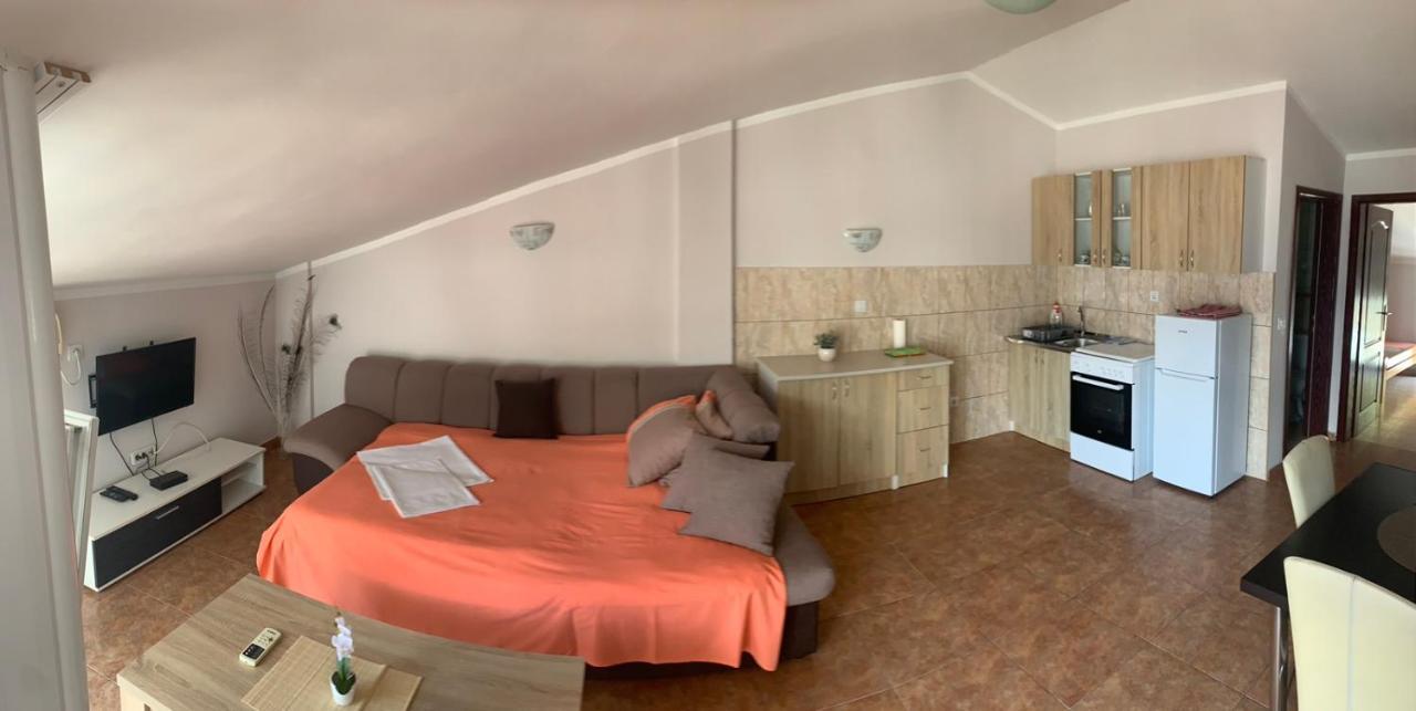 Apartmani Ilic Becici  Bagian luar foto