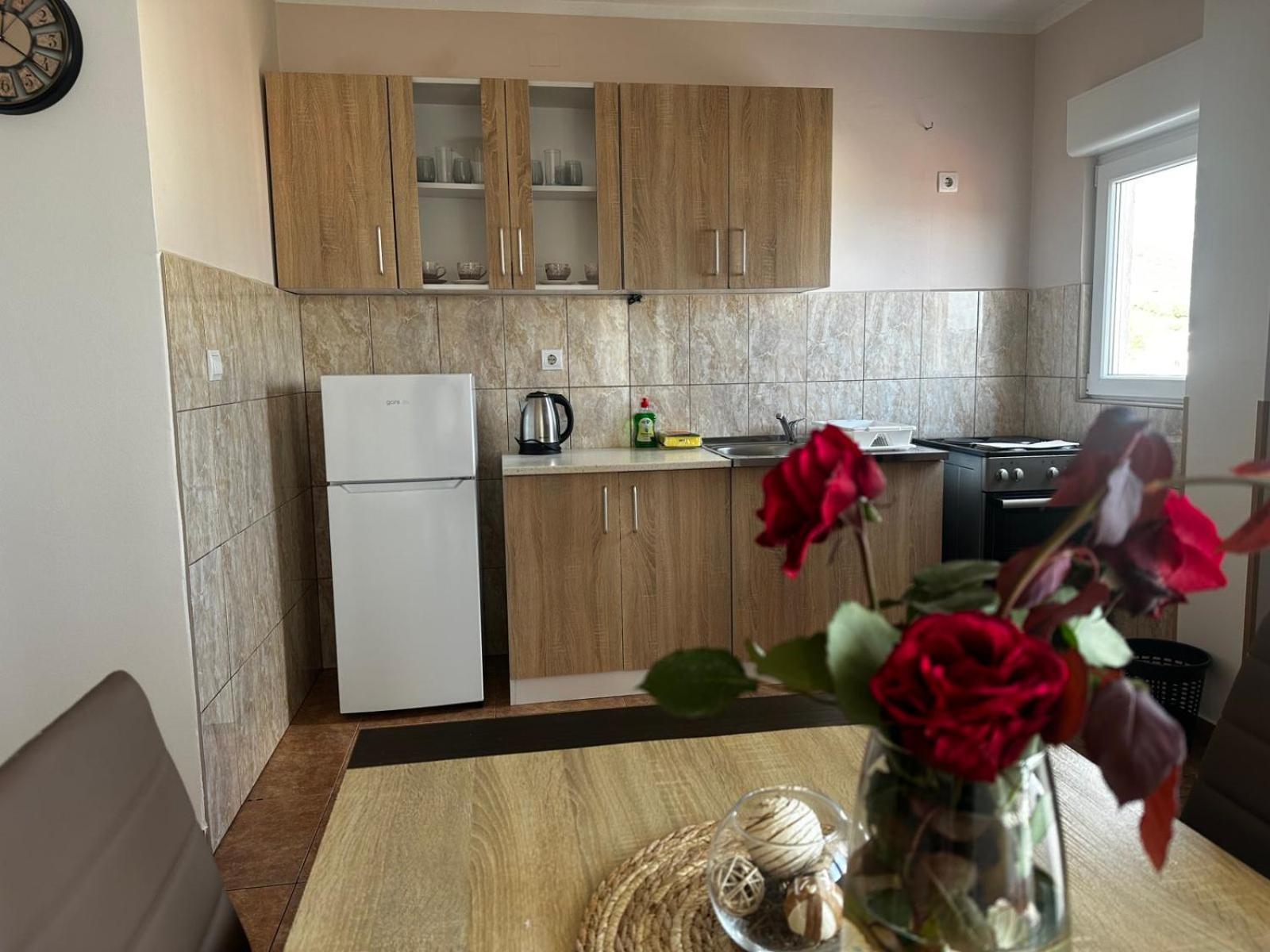 Apartmani Ilic Becici  Bagian luar foto